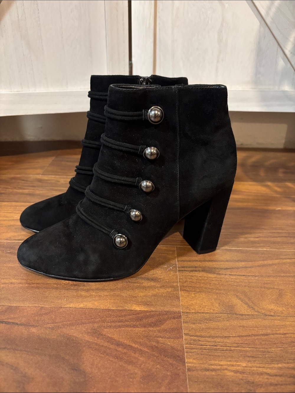 Banana Republic Black Suede Button-Front Ankle Booties - Picture 4 of 7
